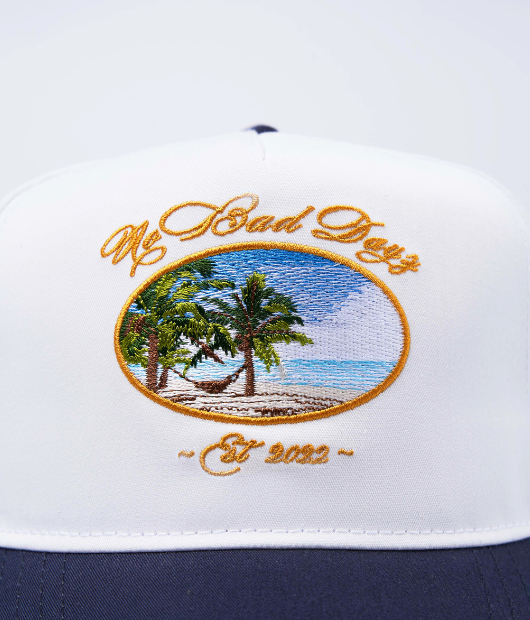 No days hat with hammock on beach design